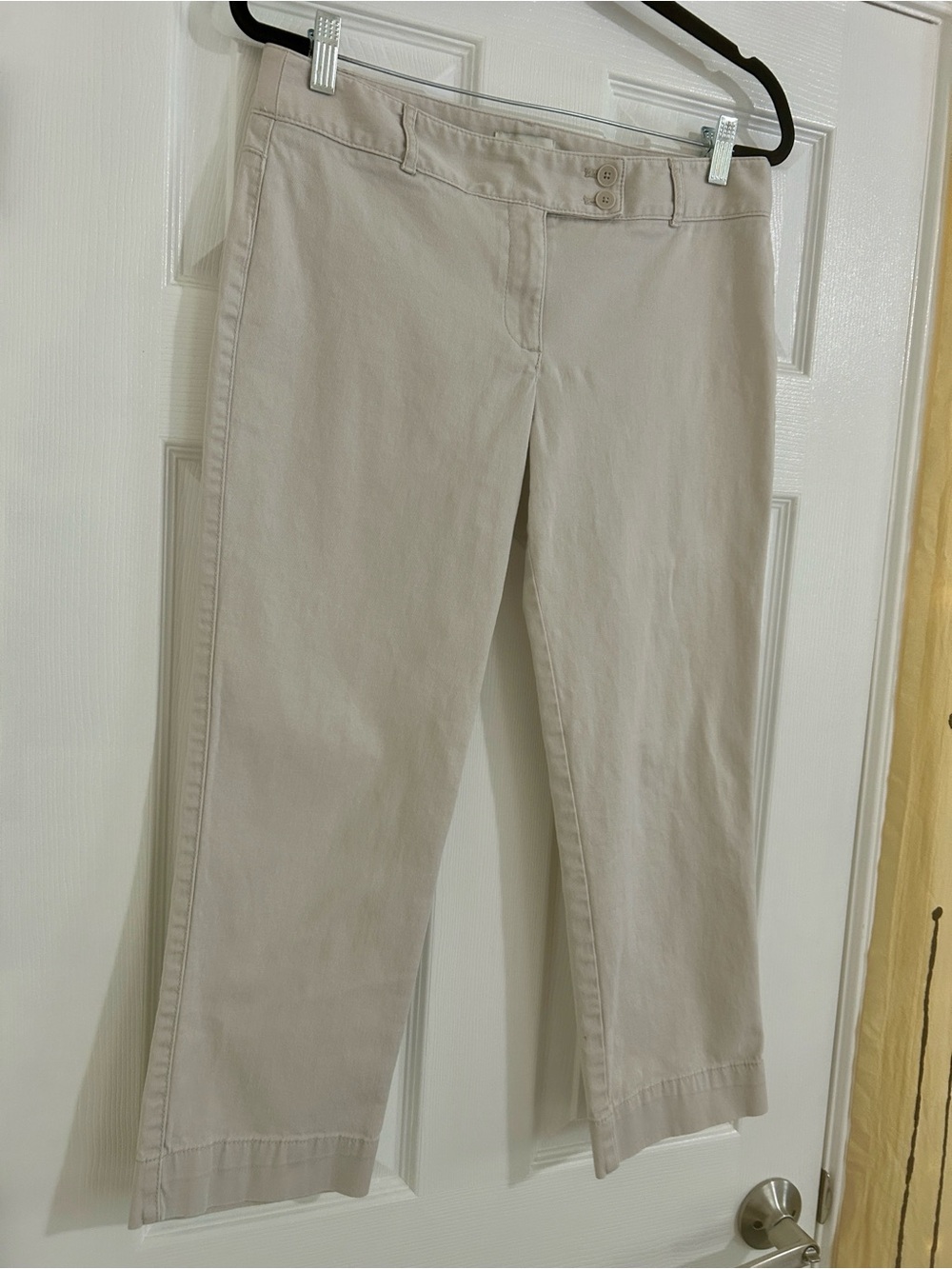 LOFT Marisa Cropped Khaki Pants Chinos Size 6 Ann Taylor